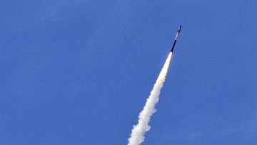 Gelombang Kelima Serangan Balasan ke AS, Rudal Iran Kena HIMARS Kuwait