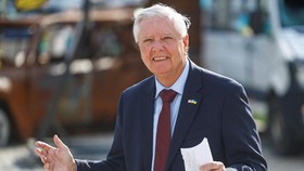 Senator Partai Republik AS, Lindsey Graham, yang dikenal sebagai salah satu sekutu utama Presiden Donald Trump, meninggal dunia pada usia 71 tahun.