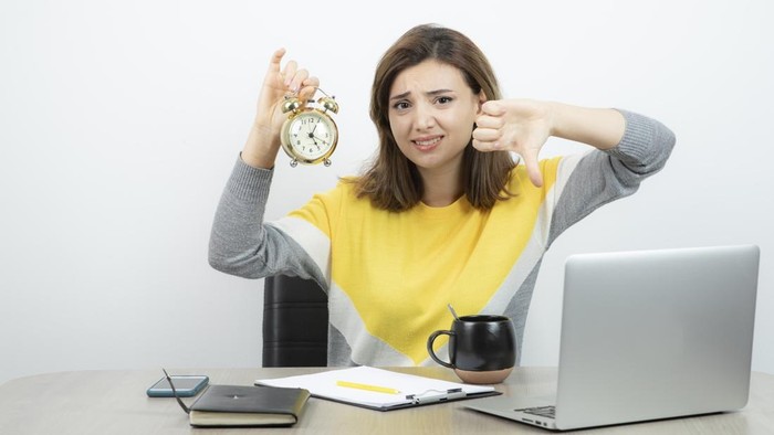 8 Daftar Negara dengan Jam Kerja Terpanjang di Dunia, Ada yang Tembus 54 Jam per Minggu!