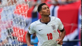 Soccer Football - FIFA World Cup 2026 - Quarter Final - Norway v England - Miami Stadium, Miami Gardens, Florida, U.S. - July 11, 2026 England's Jude Bellingham celebrates scoring their second goal IMAGN IMAGES via Reuters/Sam Navarro