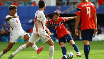 Berita Panas dari Dunia Sport CNN : Norwegia Tersingkir, Sorloth Tak Oper Haaland Jadi Sorotan