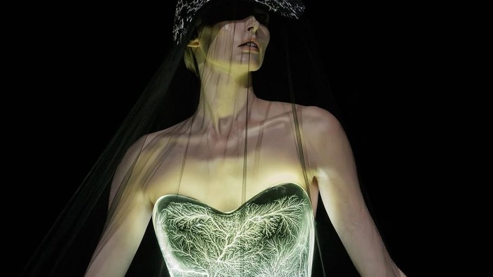 5 Hal Paling Mencuri Perhatian di Paris Couture Week 2026