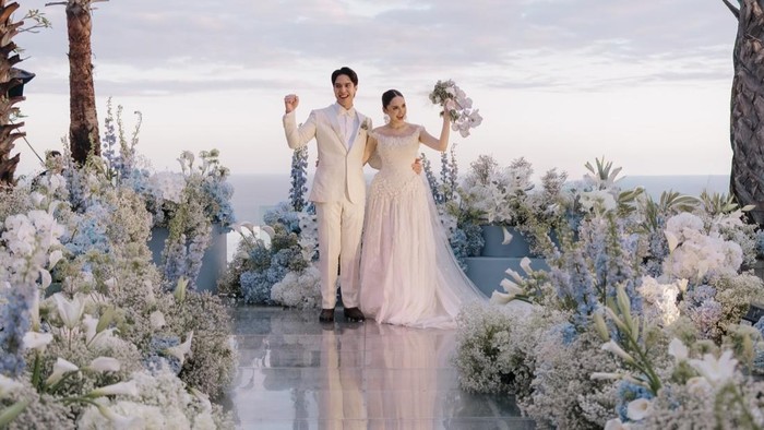 5 Lokasi Destination Wedding di Indonesia dengan Pemandangan Terindah