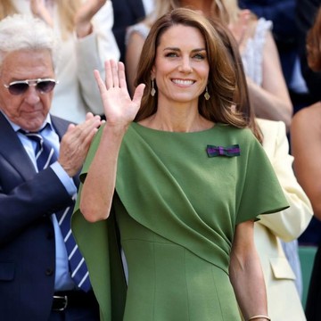 4 Inspirasi Dress Musim Panas dari Kate Middleton, Serba Simple dan Elegan