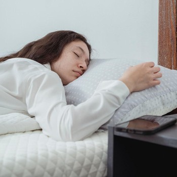 Mengapa Tidur Berkualitas Penting bagi Kesehatan Perempuan? Ini Alasannya