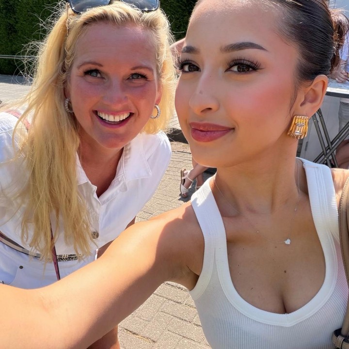 <p>Tak hanya menikmati waktu bersama Justin dan Kamari, Jennifer juga terlihat menghabiskan momen bersama ibu mertuanya. Keduanya tampak begitu dekat satu sama lain.&nbsp;(Foto: Instagram @jenniferhubner)</p>
