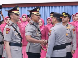 Kapolda Riau Pimpin Sertijab Dirintel, Kabid Humas hingga 4 Kapolres