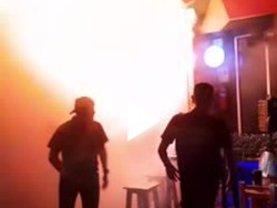 Video: Penyanyi Thailand Tewas dalam Kebakaran Hebat di Bar Bangkok