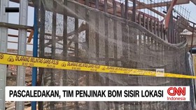 Dua peristiwa ledakan terjadi di wilayah Jawa Barat pada akhir pekan dan menggegerkan warga. Di Purwakarta, ledakan besar terjadi di sebuah toko material hingga menyebabkan satu orang meninggal dunia. Lokasi kejadian masih berada dalam pengamanan ket
