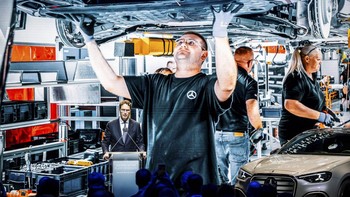 The assembly line and new electric Mercedes-Benz C models are seen during the opening of the expanded factory in Kecskemet, Hungary, July 13, 2026. REUTERS/Marton Monus