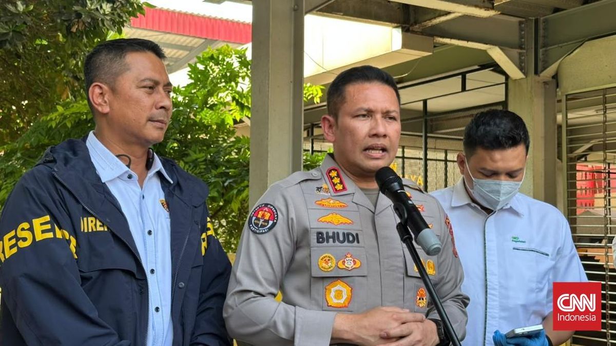 Heboh Mal-Gedung Pasang Pagar Tinggi, Polisi Pastikan Jakarta Aman