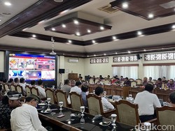 Kriminalitas Meningkat, Dewan Minta Desa Adat Terlibat Jaga Keamanan Bali