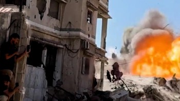 thumbnail video serangan di gaza