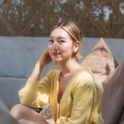 5 Ciri Kepribadian Orang yang Suka Makeup Natural dan Minimalis