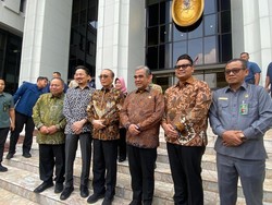 Hadir di Pemakaman Khamenei, Muzani Ungkap Pesan Prabowo ke Pemerintah Iran