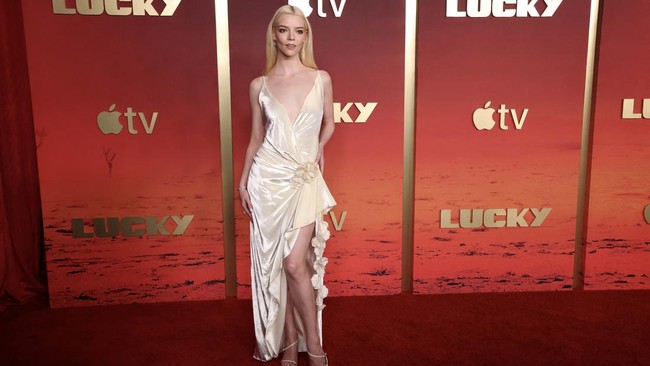 Anya Taylor-Joy Menghadiri Premier Serial Televisi 'Lucky'