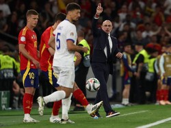 Bagaimana Spanyol Hentikan Kuartet Lini Depan Prancis?