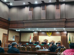 HRD BlueRay Siapkan 13 Amplop bagi Bea Cukai, Ada Isi Rp 5 M untuk Kode D
