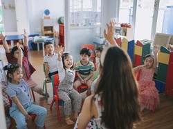 Bukan PR, Menurut Pakar Bermain adalah Cara Ampuh bagi Anak untuk Belajar