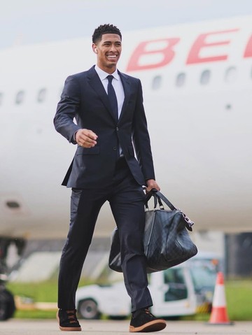 Mengintip Koleksi Tas Louis Vuitton Milik Jude Bellingham