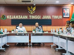 Perkuat Sinergi, Kapolda dan Kajati Gelorakan Semangat Jogo Jatim