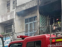 Video: Ruko 4 Lantai di Medan Hangus Terbakar