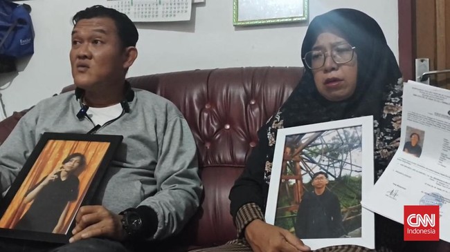 Foto mahasiswa Informatika Unand, Ryan Al Ghifari, yang dikenal berprestasi di bidang IT telah hilang misterius sejak November 2025.