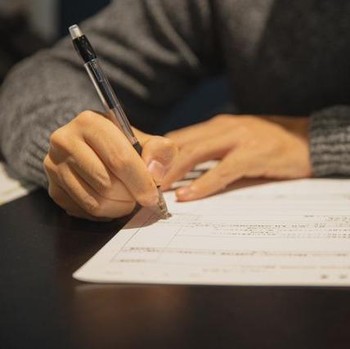 Mengenal Kakeibo, Metode Mengatur Uang ala Jepang yang Bikin Menabung Lebih Mudah