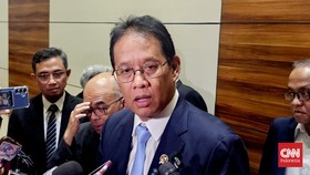 Menteri Keuangan Purbaya Yudhi Sadewa menegaskan pemerintah akan menggenjot penerimaan pajak tanpa mengejar orang kaya secara berlebihan.