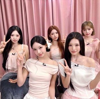 Kenalan Dengan RESCENE, Grup K-Pop Generasi 5 yang Sedang Naik Daun