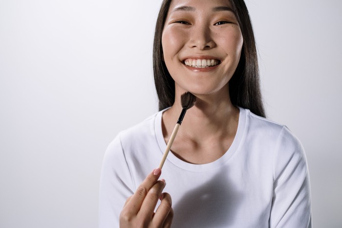 Perempuan yang menyukai makeup natural adalah orang yang santai dan effortless