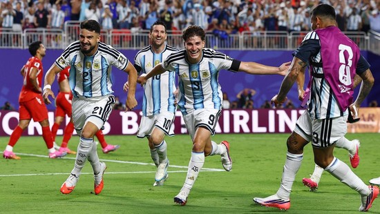 Soccer Football - FIFA World Cup 2026 - Quarter Final - Argentina v Switzerland - Kansas City Stadium, Kansas City, Missouri, U.S. - July 11, 2026 Argentina's Julian Alvarez celebrates scoring their second goal REUTERS/Agustin Marcarian