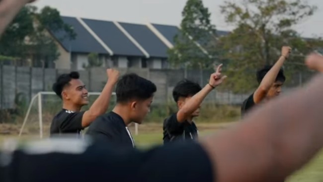 Bek Persija Pratama Arhan. Dok Persija