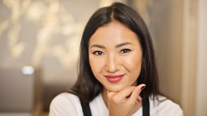 Orang yang suka makeup minimalis tidak peduli validasi eksternal