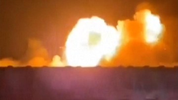 Detik-detik Serangan Drone Hantam Gudang di Kuwait
