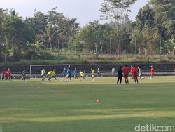 Hanif Sjahbandi-Hiromu Tanaka Ikut Gabung Latihan Perdana PSS Sleman