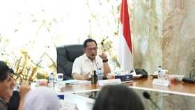 Menteri Dalam Negeri (Mendagri) Muhammad Tito Karnavian saat rapat bersama Menteri PKP, Kepala Badan Pusat Statistik (BPS), dan Kepala Badan Pengawasan Keuangan dan Pembangunan (BPKP) di Kantor BPKP, Jakarta, Selasa (14/7/2026).