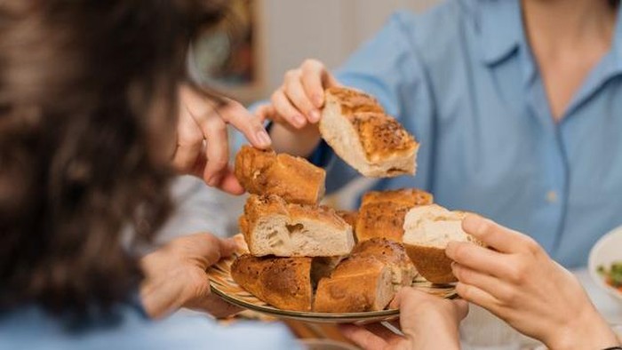 Masih Bisakah Penderita Diabetes Konsumsi Roti? Ini Aturannya!