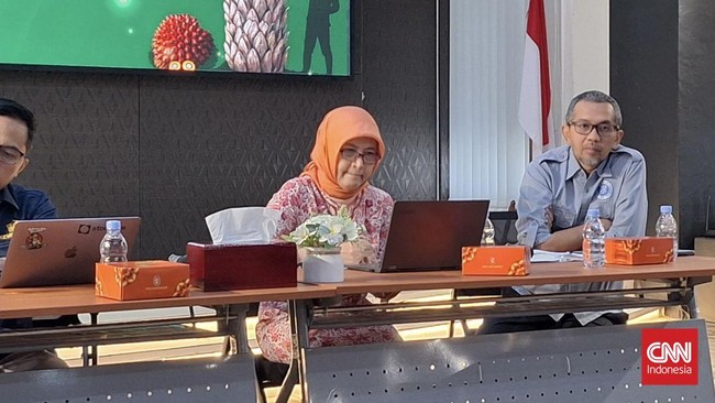 Guru Besar Fakultas Kesehatan Masyarakat Universitas Indonesia (FKM UI) Ratu Ayu Dewi Sartika dalam acara Media Briefing di Gedung BPDP, Jakarta Pusat, Rabu (15/7).