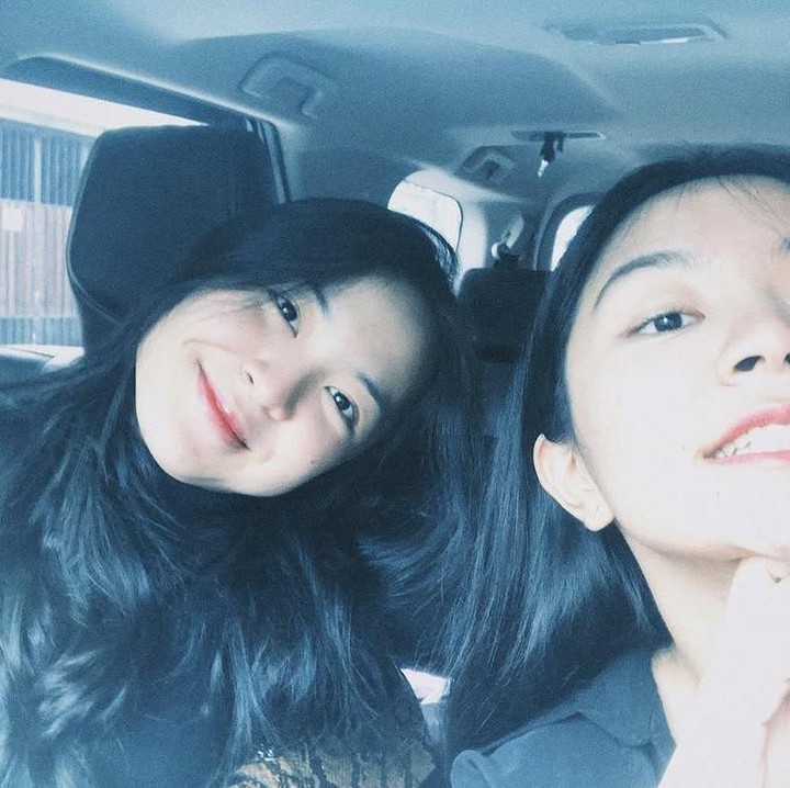 <p>Perjalanan Bernadya di industri musik membuahkan hasil manis. Lewat album <em>Sialnya, Hidup Harus Tetap Berjalan</em>, ia berhasil meraih penghargaan Album Terbaik dan Album Pop Terbaik di AMI Awards 2024. (Foto: Instagram @bernadyaribka)</p>