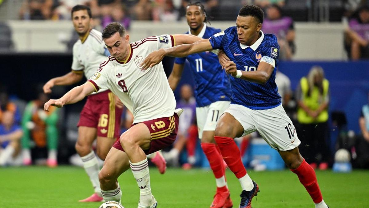 Fenomenal! Ruiz Wakili Spanyol ke Final Piala Dunia 2026 Tanpa Sekali Kalah – Rekor Dunia yang Tak Tergoyahkan!