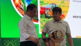 Diinterupsi Mahasiswa, Mentan Ajak Diskusi Saat Pidato di Medan