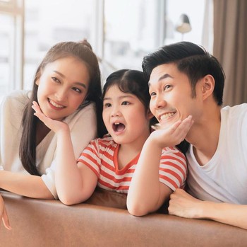 Mengenal 5 Bahasa Cinta Anak yang Penting Diketahui Orang Tua untuk Mempererat Hubungan