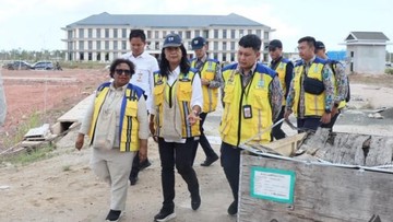 Indonesian ministers inspect South Papua infrastructure projects