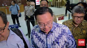 Anggota V Badan Pemeriksa Keuangan (BPK) RI Bobby Adhityo Rizaldi telah merampungkan pemeriksaan selama sekitar 9 jam di Komisi Pemberantasan Korupsi (KPK), Kamis (16/7).