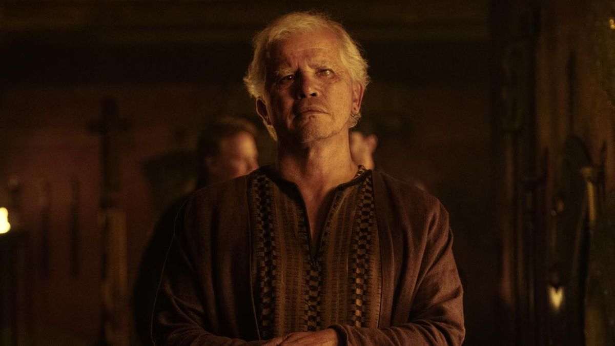 Cerita John Leguizamo Buta 14 Jam Sehari demi The Odyssey