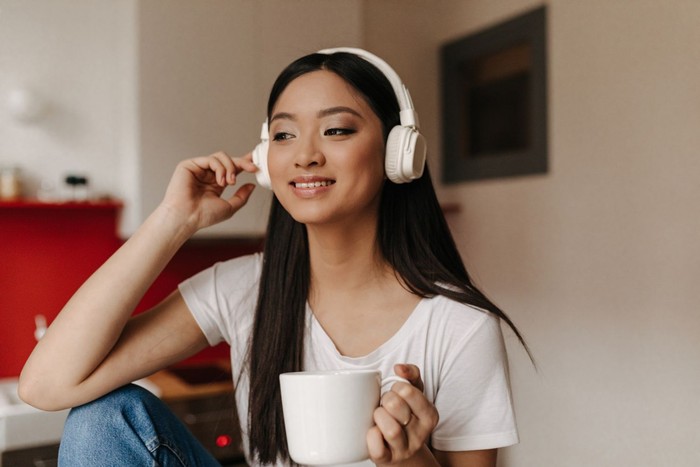 alasan mengapa lagu-lagu di fase remaja ke dewasa terasa lebih membekas di hati