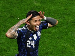Soccer Football - FIFA World Cup 2026 - Semi Final - England v Argentina - Atlanta Stadium, Atlanta, Georgia, U.S. - July 15, 2026 Argentina's Enzo Fernandez celebrates scoring their first goal REUTERS/Carlos Barria     TPX IMAGES OF THE DAY