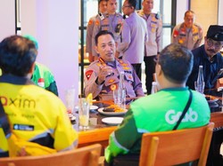 Kapolri Serap Aspirasi Ojol hingga Pecalang Bali, Ajak Optimalkan Layanan 110