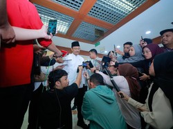 Kemensos Beri Bantuan-Dampingi Anak Penulis Naskah Proklamasi Sayuti Melik